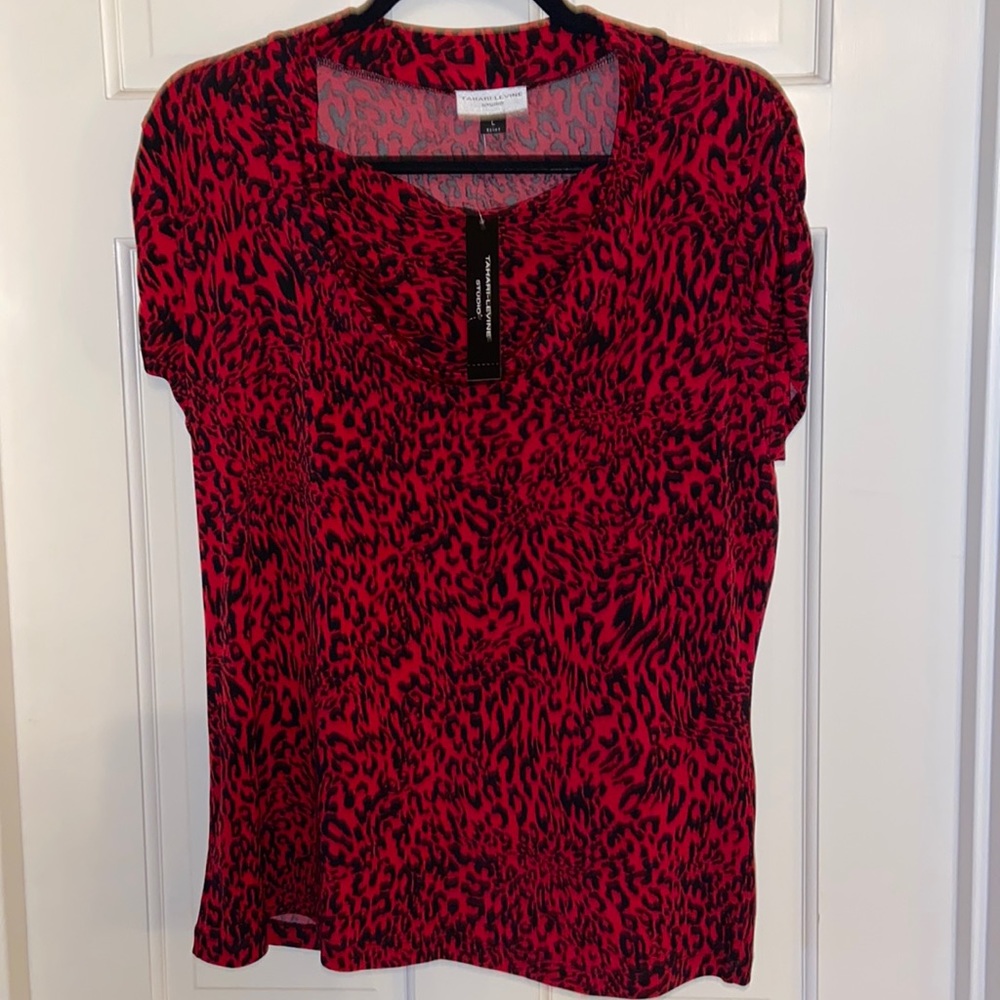 Tahari-Levine Red Black Cheetah Print Short Sleeve She’ll